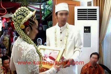 Jasa Rental AC, Karang Mulya Pada Resepsi Pernikahan Di Bekasi 2013