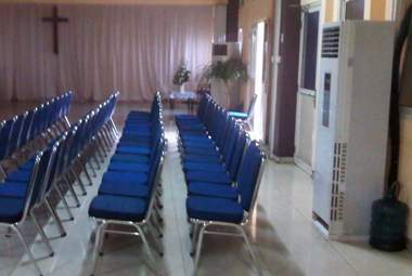 Rental AC Pada Acara Keagamaan Di Gereja Daerah Pejompongan